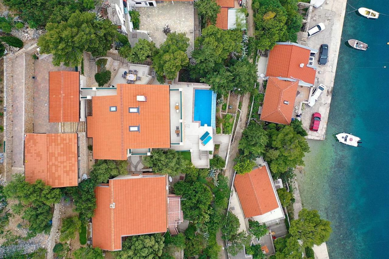 Villa Relax , With Seaview And Two Pools Near Beach Starigrad  Esterno foto