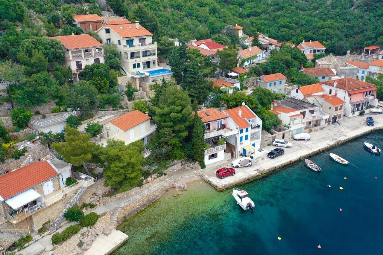 Villa Relax , With Seaview And Two Pools Near Beach Starigrad  Esterno foto