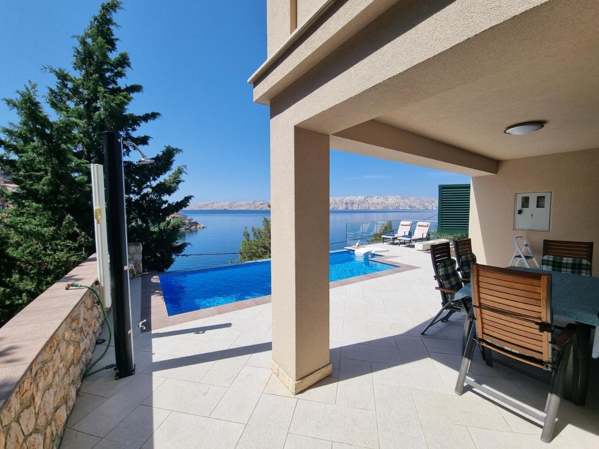 Villa Relax , With Seaview And Two Pools Near Beach Starigrad  Esterno foto